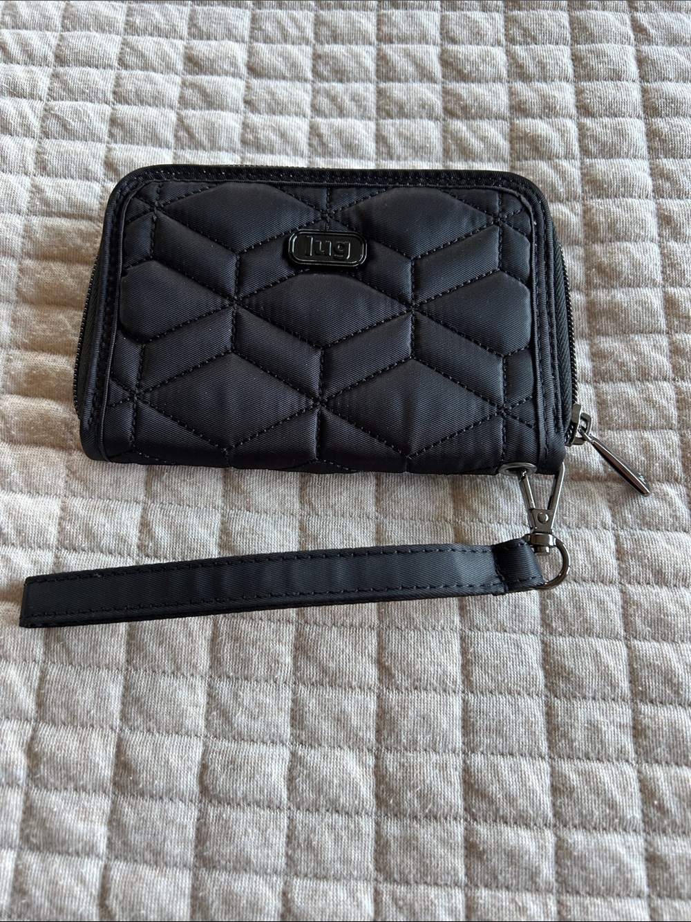 lug Black Quilted Zip-Around Wristlet Wallet